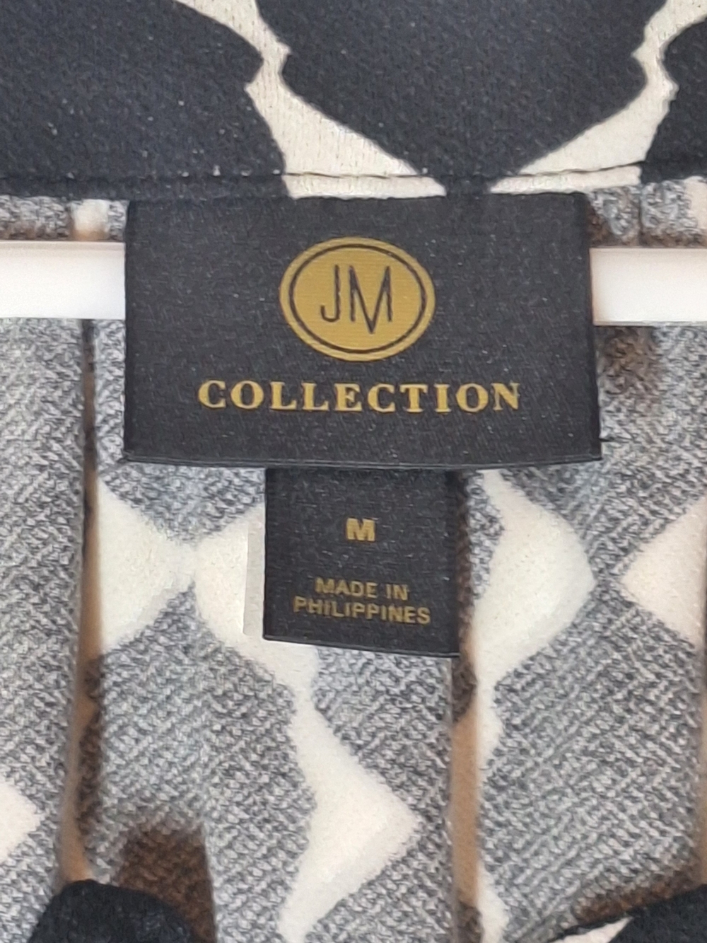 JM Collection Black & White Geometric Tie-Neck Tunic - Picture 3 of 5